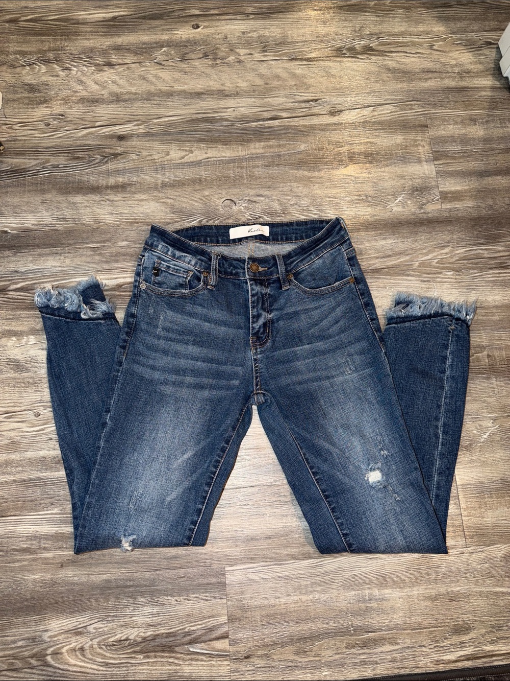 KanCan Dark Blue Distressed Ankle Crop Jeans